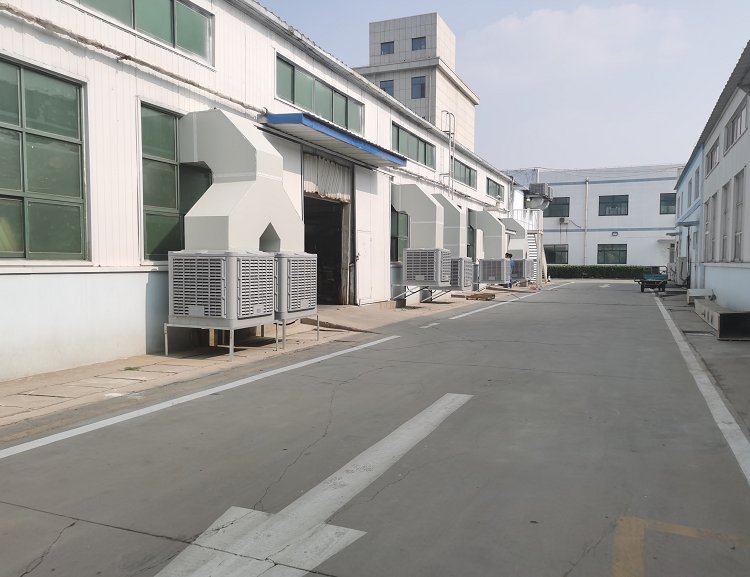 濕簾冷風(fēng)機可以選擇部分區(qū)域的局部崗位降溫